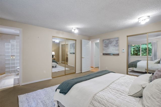 3811 SW Orchard Street, Seattle, WA 98126