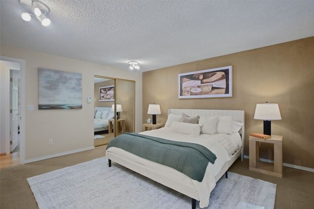 3811 SW Orchard Street, Seattle, WA 98126