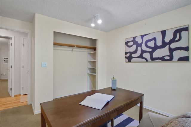 3811 SW Orchard Street, Seattle, WA 98126