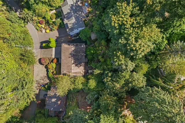 3811 SW Orchard Street, Seattle, WA 98126