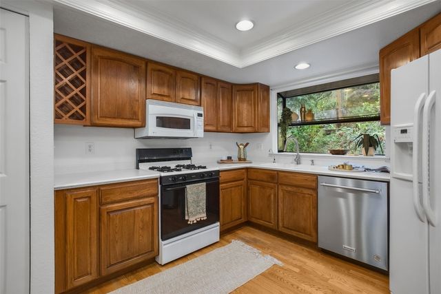 3811 SW Orchard Street, Seattle, WA 98126