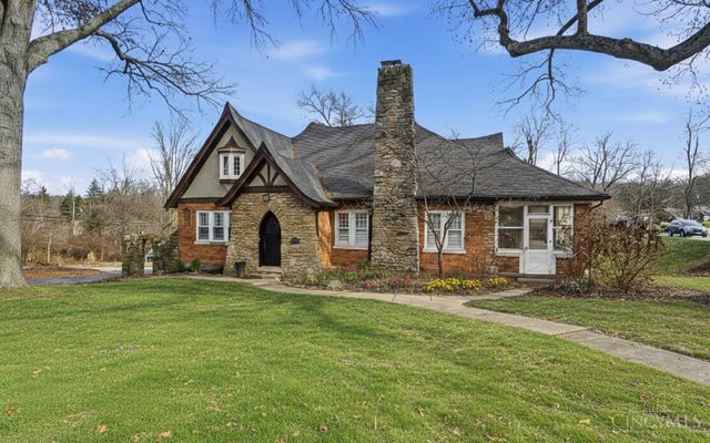 6610 Hudson Parkway, Amberley, OH 45213