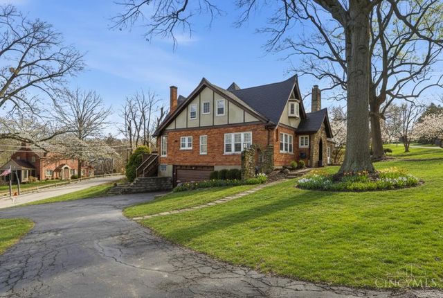 6610 Hudson Parkway, Amberley, OH 45213