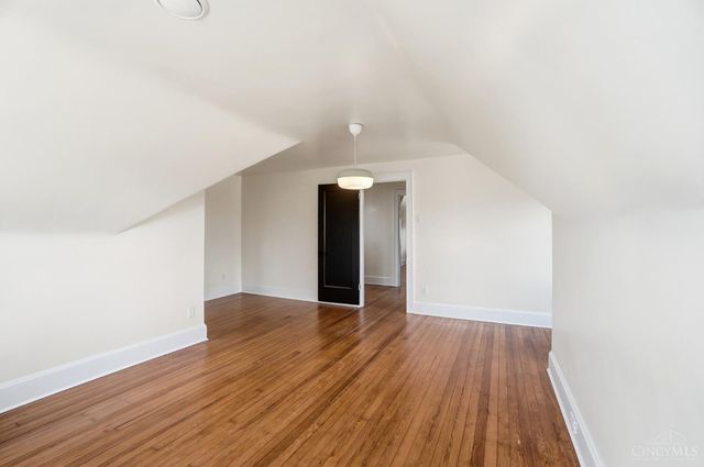 6610 Hudson Parkway, Amberley, OH 45213