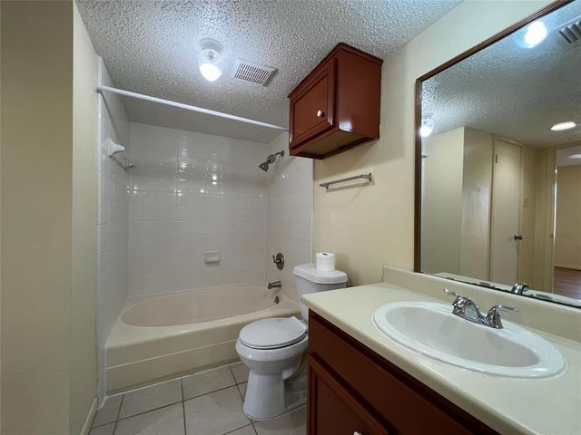 12400 Overbrook Lane 43C, Houston, TX 77077