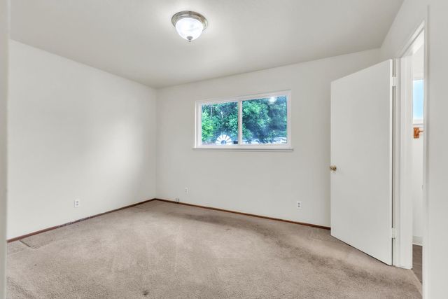 3028 Merrimac St, Carmichael, CA 95608