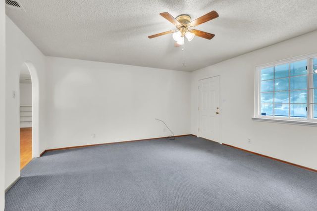 3028 Merrimac St, Carmichael, CA 95608