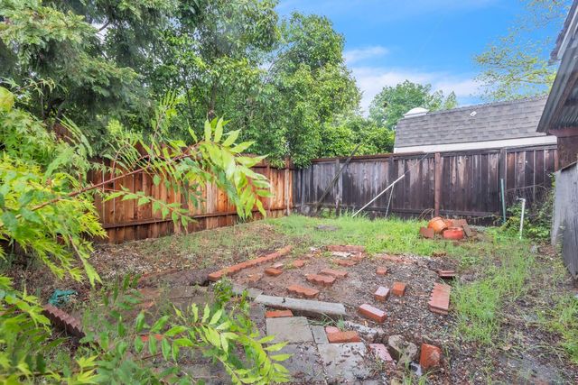 3028 Merrimac St, Carmichael, CA 95608