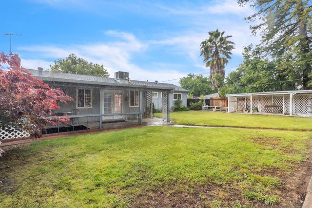 3028 Merrimac St, Carmichael, CA 95608