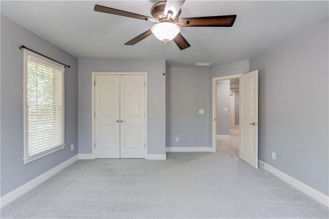 5885 Vista Brook Drive, Suwanee, GA 30024