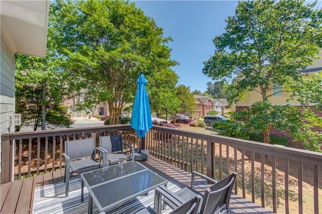 5885 Vista Brook Drive, Suwanee, GA 30024