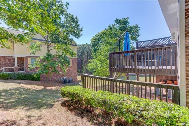 5885 Vista Brook Drive, Suwanee, GA 30024