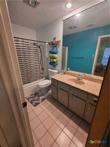 1611 E Messick Loop, Round Rock, TX 78681