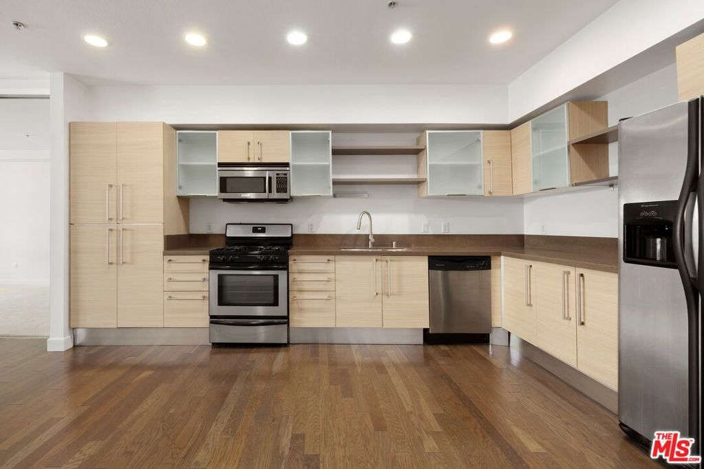 1234 Wilshire Boulevard 204, Los Angeles, CA 90017 — photo 5