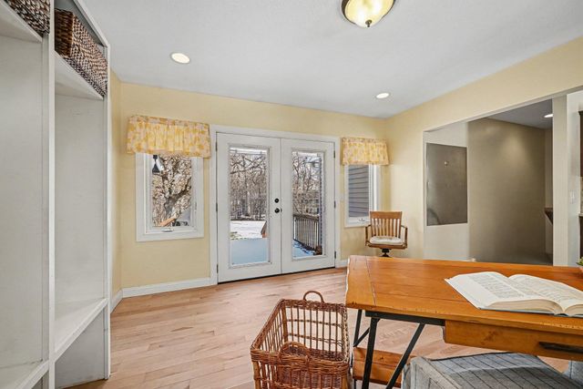 4713 Fairhills Road W, Minnetonka, MN 55345