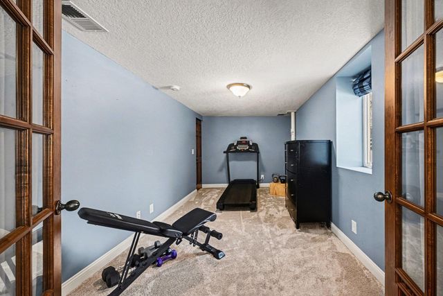 4713 Fairhills Road W, Minnetonka, MN 55345