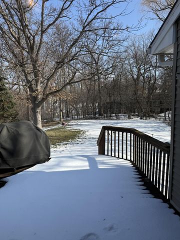 4713 Fairhills Road W, Minnetonka, MN 55345