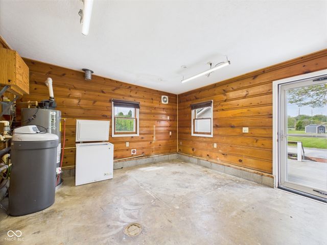 238 Jefferson Street, Pendleton, IN 46064