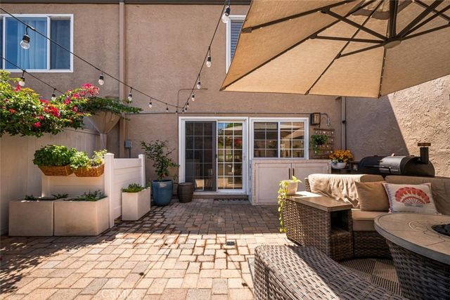 10942 Pebble Court, Fountain Valley, CA 92708