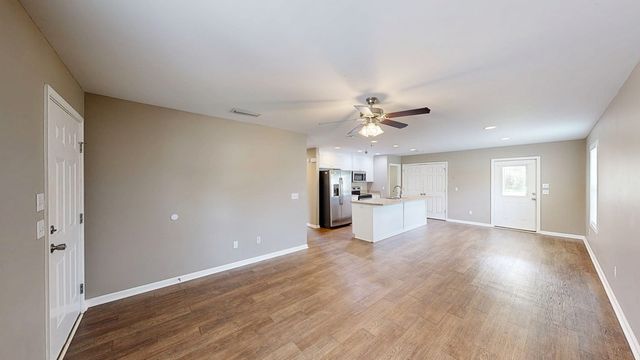 2300 Middleton Road, Dothan, AL 36301