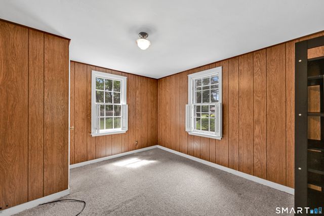 45 Lakeview Boulevard, Avon, CT 06001