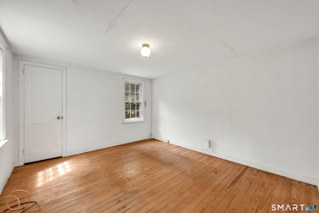 45 Lakeview Boulevard, Avon, CT 06001