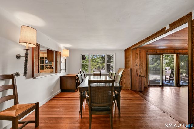 45 Lakeview Boulevard, Avon, CT 06001