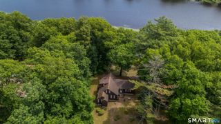 45 Lakeview Boulevard, Avon, CT 06001