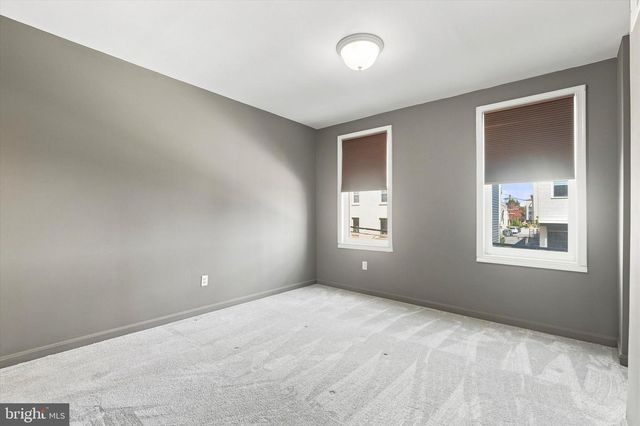 2118 E ARIZONA ST, Philadelphia, PA 19125