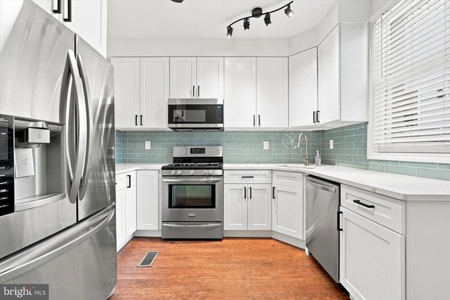 2118 E ARIZONA ST, Philadelphia, PA 19125