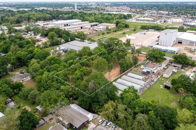 00 Romona Boulevard, Houston, TX 77086