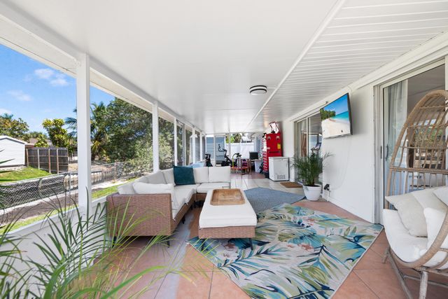 2731 SW 19th Street, Fort Lauderdale, FL 33312