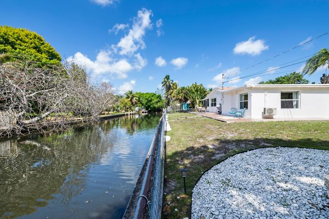 2731 SW 19th Street, Fort Lauderdale, FL 33312