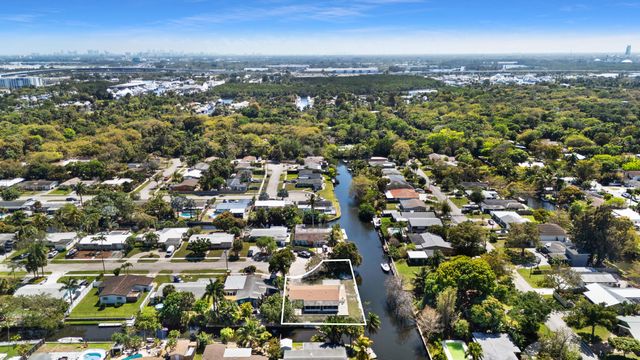 2731 SW 19th Street, Fort Lauderdale, FL 33312