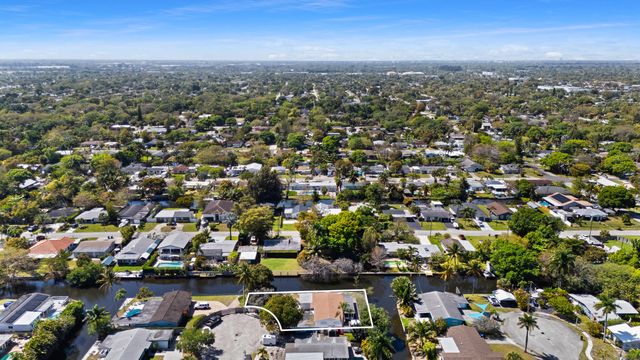 2731 SW 19th Street, Fort Lauderdale, FL 33312