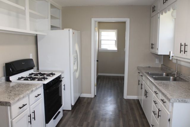 305 E South Avenue, Harrison, AR 72601