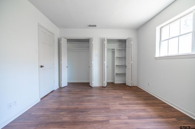 1116 Kingspark Dr., Tyler, TX 75703