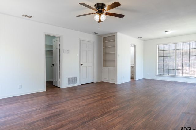 1116 Kingspark Dr., Tyler, TX 75703