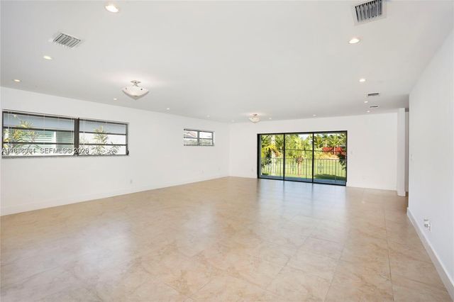 1175 Campo Sano Avenue 1175, Coral Gables, FL 33146