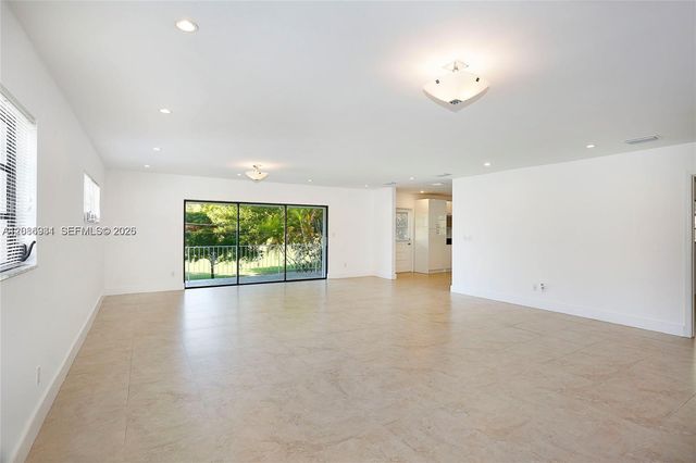 1175 Campo Sano Avenue 1175, Coral Gables, FL 33146