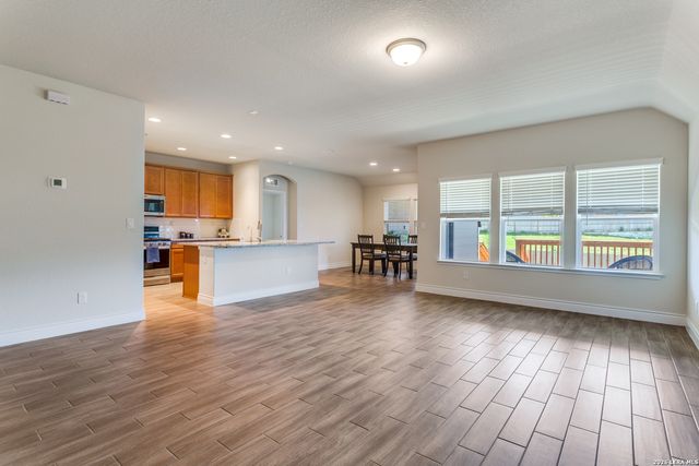 27311 Gemstone Way, San Antonio, TX 78260