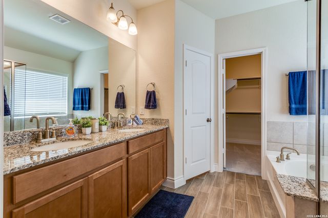 27311 Gemstone Way, San Antonio, TX 78260