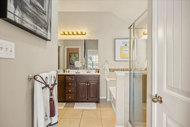 2524 Hadley Street, Weatherford, TX 76087