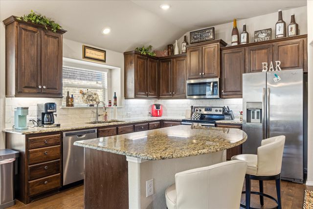 2524 Hadley Street, Weatherford, TX 76087