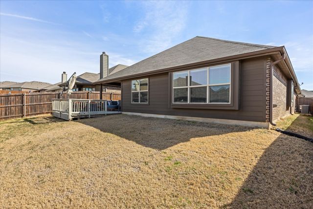 2524 Hadley Street, Weatherford, TX 76087