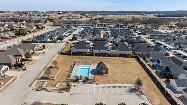 2524 Hadley Street, Weatherford, TX 76087