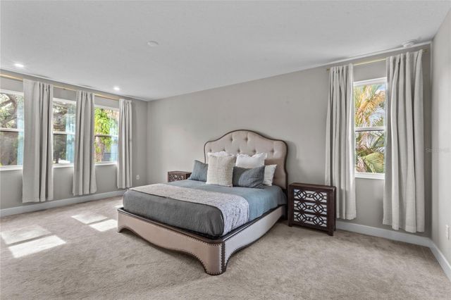 4104 W CLEVELAND STREET, Tampa, FL 33609