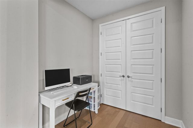 4104 W CLEVELAND STREET, Tampa, FL 33609