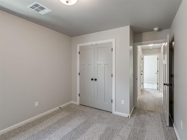 7620 Three Woods Lane, Yukon, OK 73099