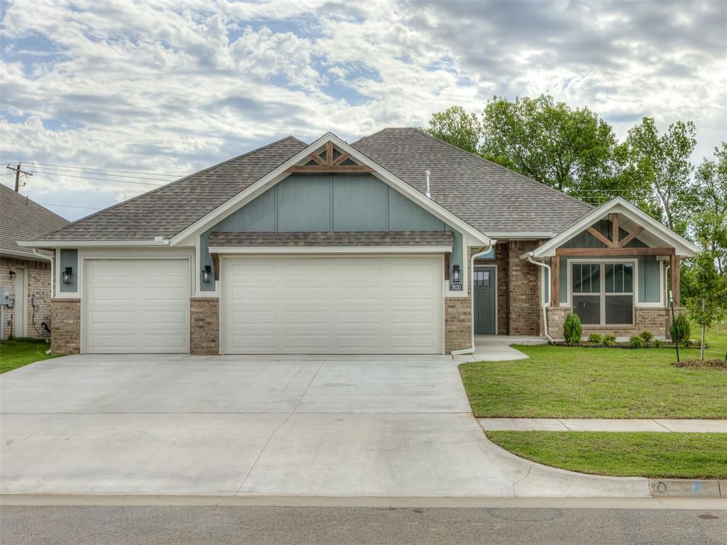 7620 Three Woods Lane, Yukon, OK 73099